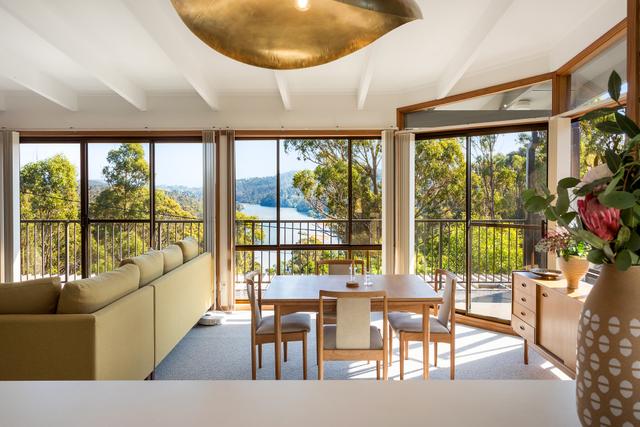 2 Riverview Crescent, NSW 2550