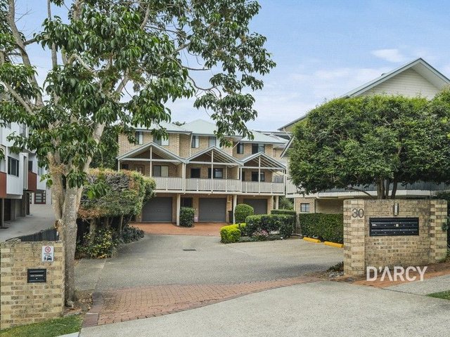 10/30 Bott Street, QLD 4060