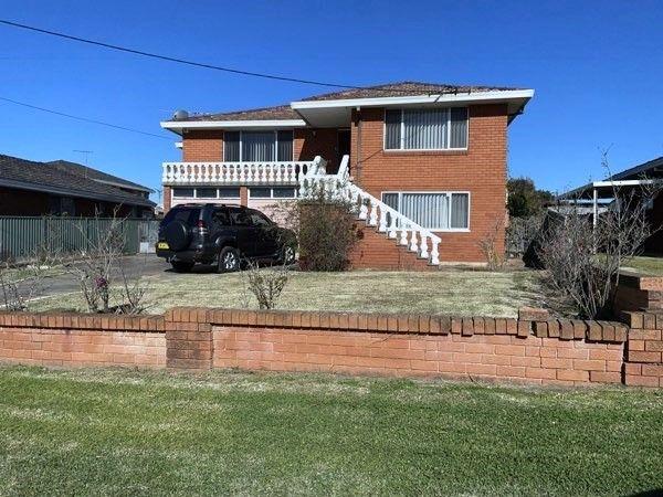 12A Tyrell Crescent, NSW 2165