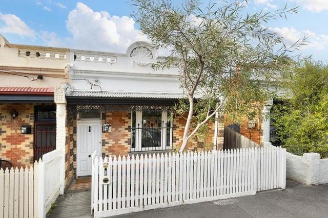 82 Barrow Street, VIC 3056