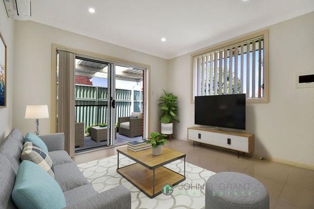 239A Hector Street, NSW 2162