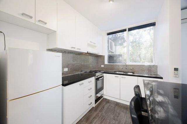 16/178-180 Barkly Street, VIC 3182