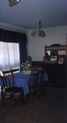 Formal dining (2004-03-18)