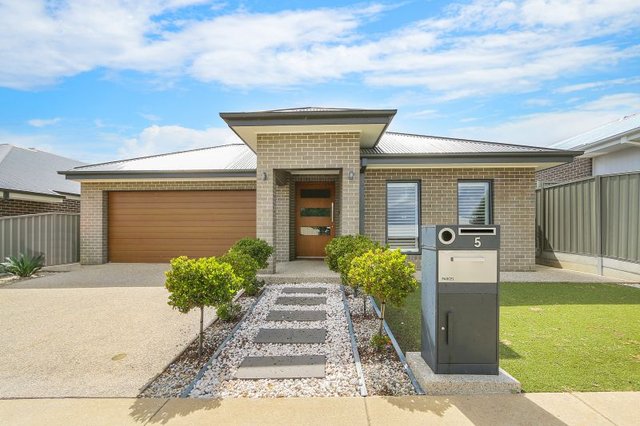 5 Dartnell Crescent, VIC 3690