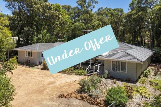 52 Valley View Road, WA 6111