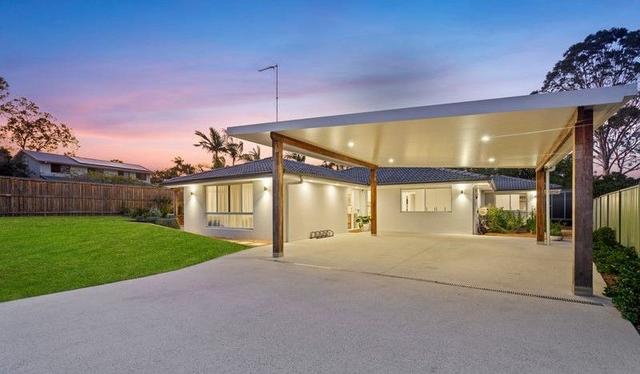 2 Heywood Place, QLD 4212