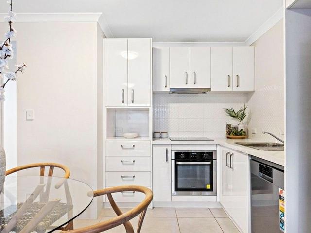7/20A John Street, WA 6102