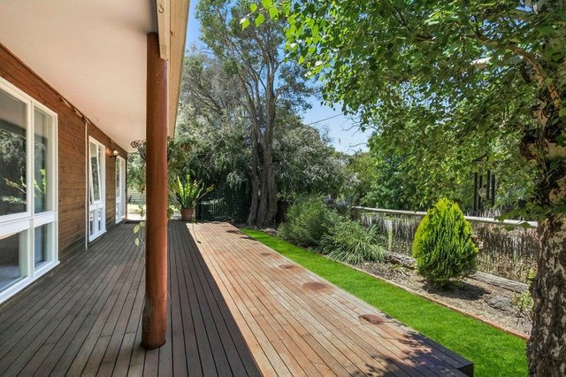 2 Godwin St, VIC 3942
