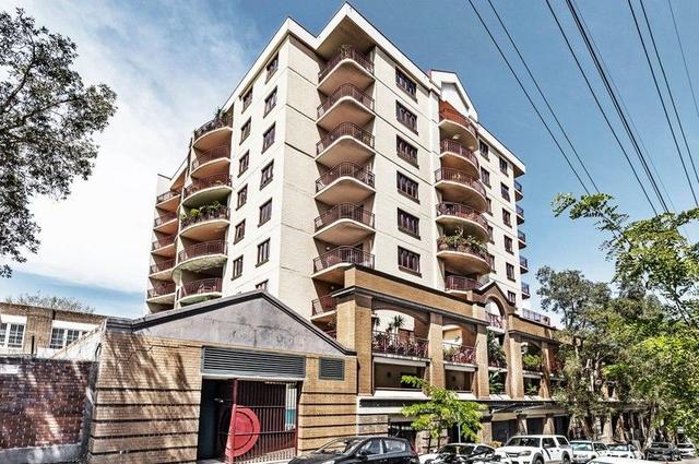 1003/508 Riley Street, NSW 2010