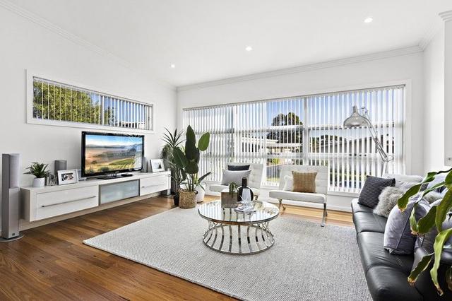 2/3 Falcon Street, NSW 2529