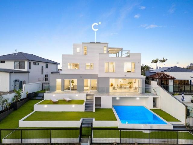 32 Tosti Street, QLD 4217