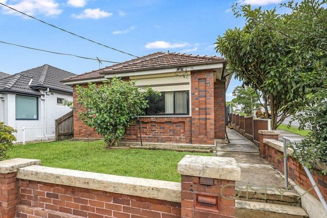2 Lloyd Street, NSW 2207