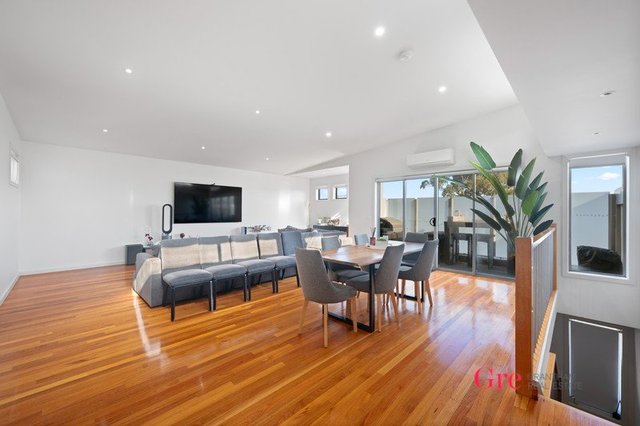2/6 Green St, VIC 3042