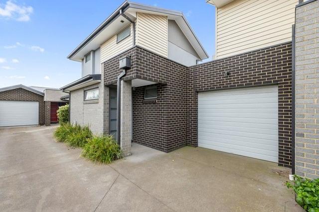 2/139 Chambers Road, VIC 3025