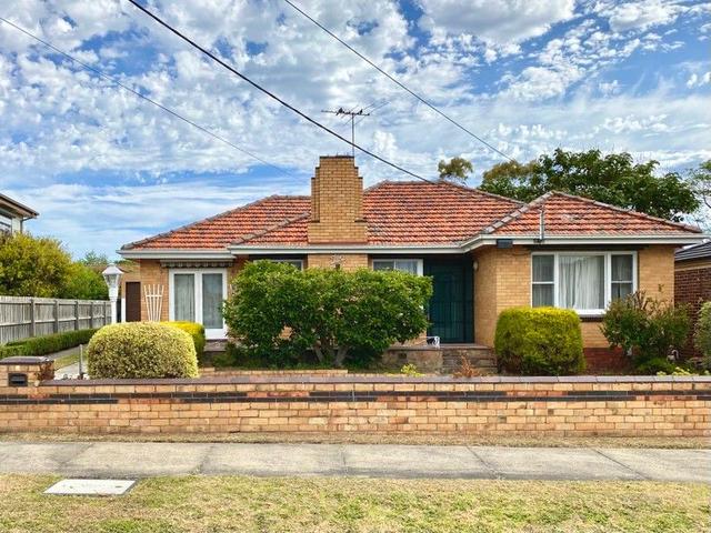 2 McKenzie Court, VIC 3166