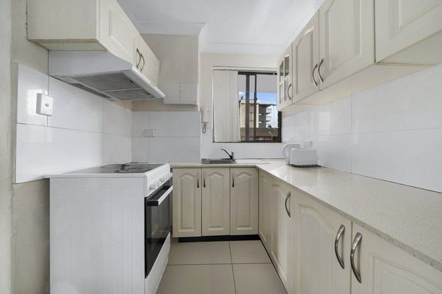 15/42 Copeland Street, NSW 2170