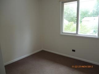 Bedroom 2 (2012-11-28)