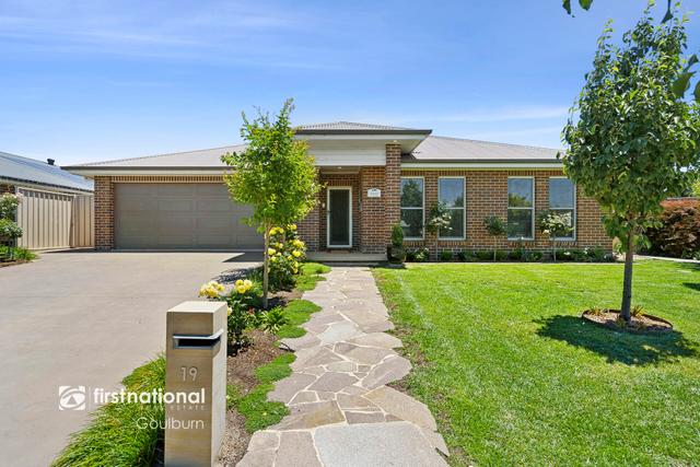 19 Kidd Circuit, NSW 2580