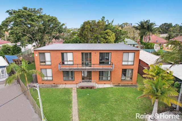 5 College Place, NSW 2500