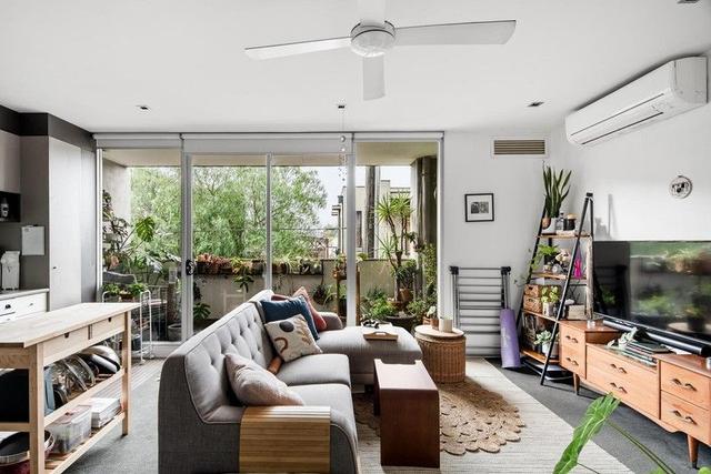 1/56 John Street, VIC 3068