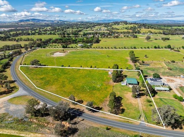 1197 Table Top Road, NSW 2640