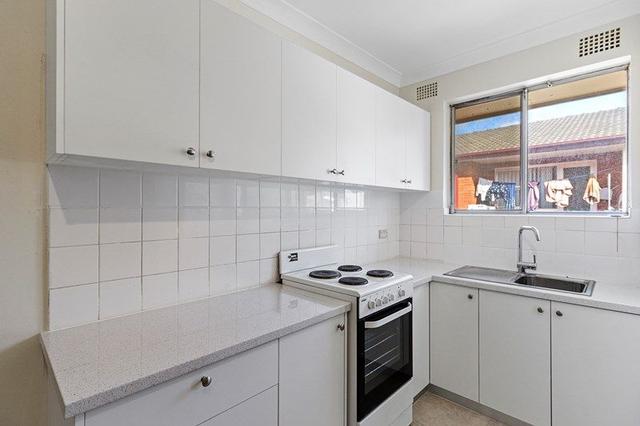 7/43 Yerrick Rd, NSW 2195