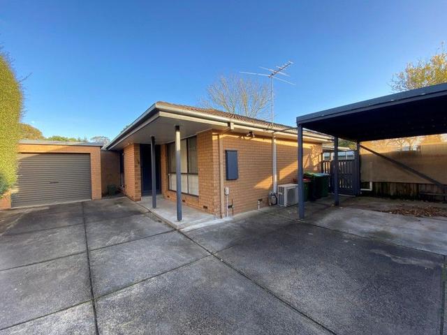 2/6 Langley Street, VIC 3135