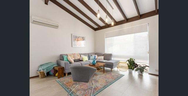 2/36 Mary Street, WA 6152