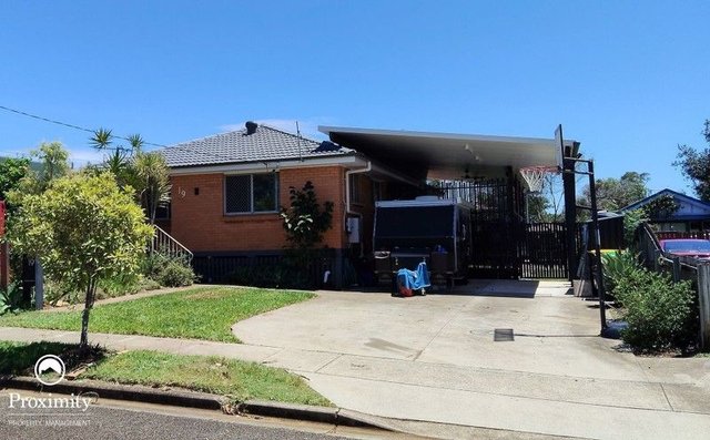 19 Cater St, QLD 4017