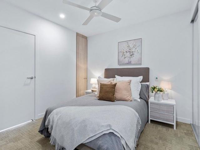 715/50 Longland Street, QLD 4006