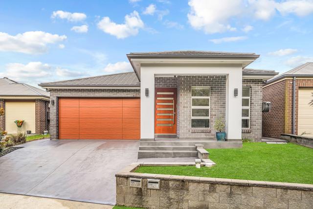 22-22A Bungendore Street, NSW 2747