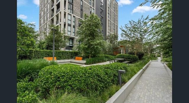 21306/2B Figtree Drive, NSW 2127