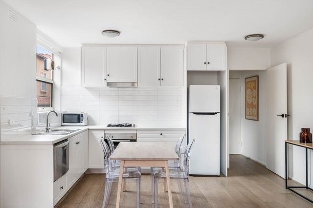 4/38 Wattletree Road, VIC 3143