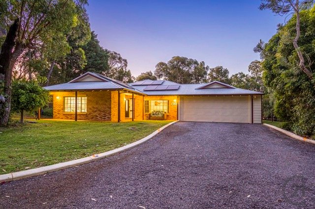 4 Maroona Place, WA 6210