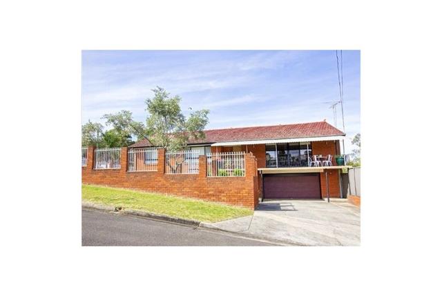 9 Verona Avenue, NSW 2170