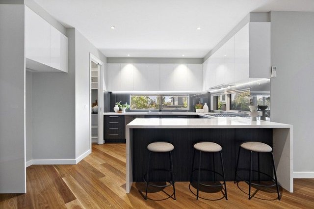 2b Clements Avenue, VIC 3111