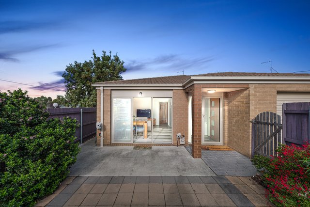 9/2 Neil Currie Street, ACT 2913