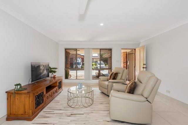 8/1 Doyalson Place, QLD 4212