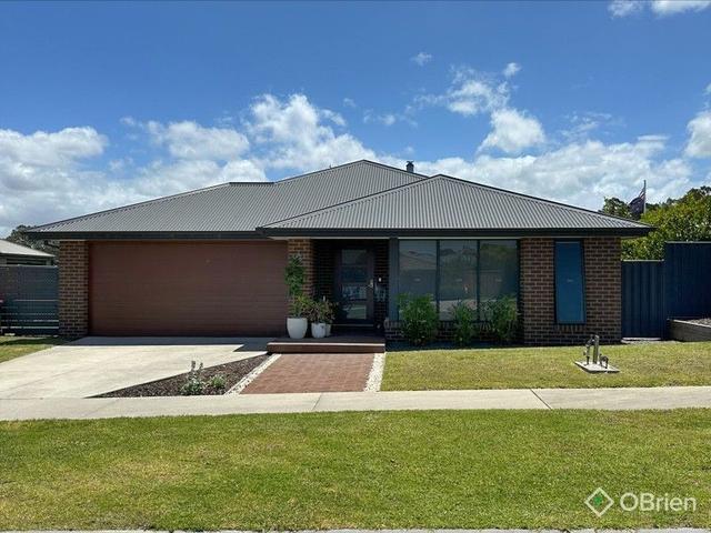 6 Coralyn Drive, VIC 3903