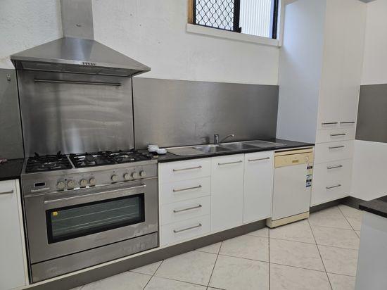 1/57 Munro St, QLD 4861