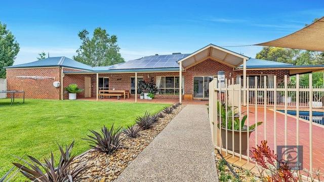 18 Orkney Court, NSW 2731