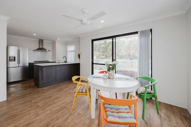13 Starcke Lane, WA 6035