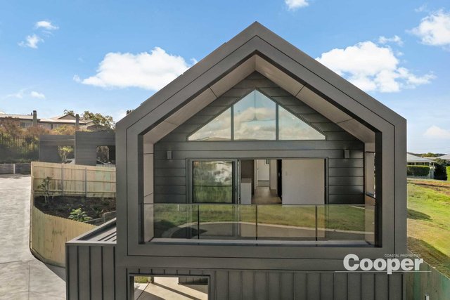 24 Melville Place, NSW 2538