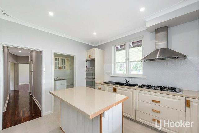 14 Hunt Street, WA 6108
