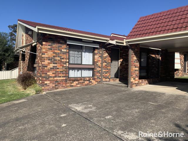 1/2 Campbell Place, NSW 2541