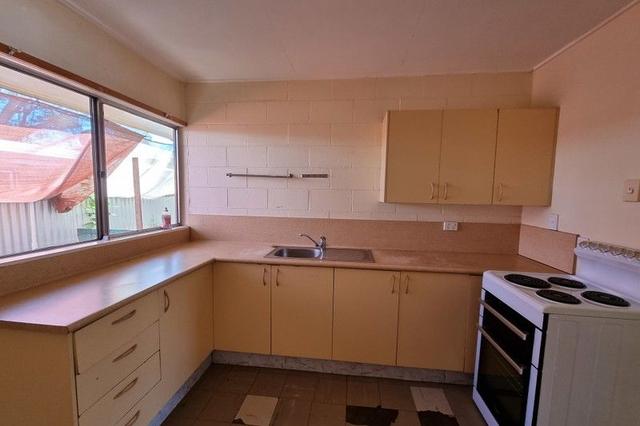 1/32 Flynn Street, QLD 4825