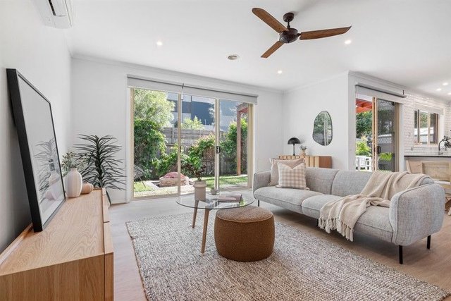 2/3 Monaro Court, VIC 3138