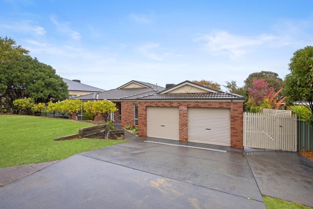 39 Darrambal Drive, NSW 2641