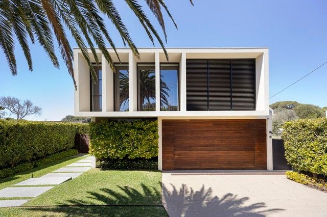 9 Queens Road, VIC 3943