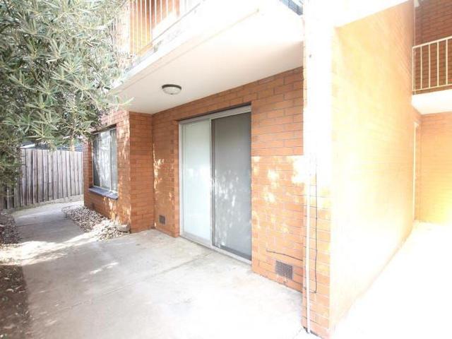 4/3-5 Robin Street, VIC 3018